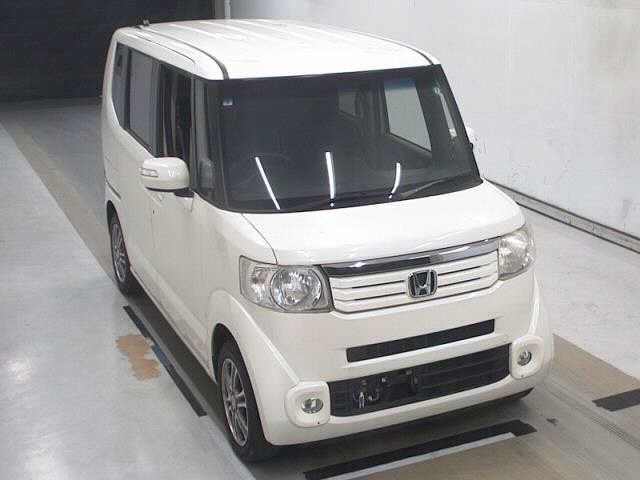HONDA N-BOX