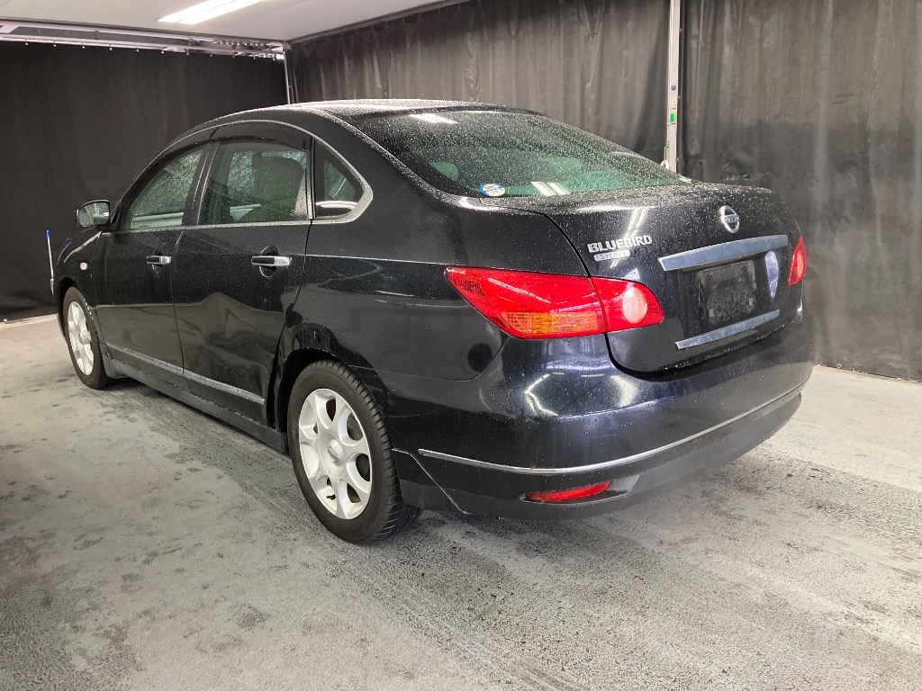 NISSAN BLUEBIRD SYLPHY