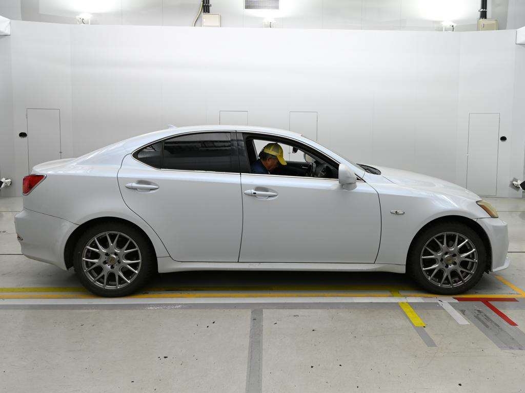 LEXUS IS250