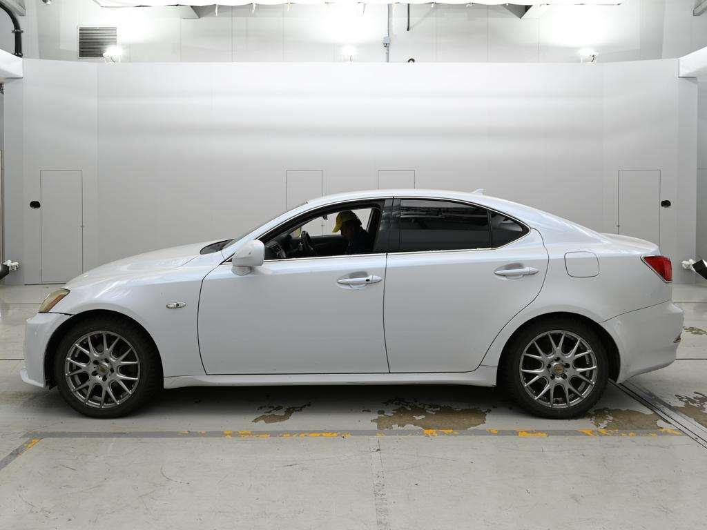 LEXUS IS250