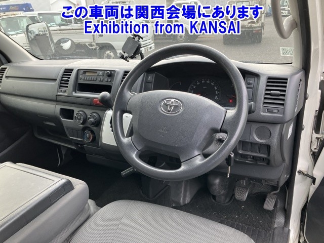 TOYOTA REGIUS ACE