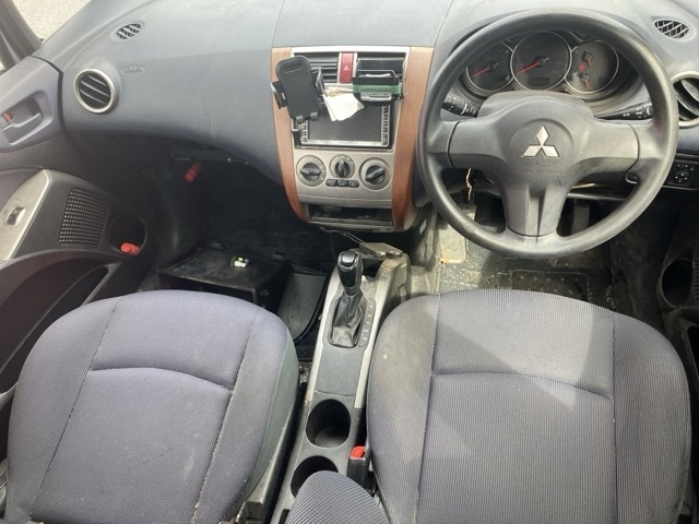 MITSUBISHI COLT PLUS