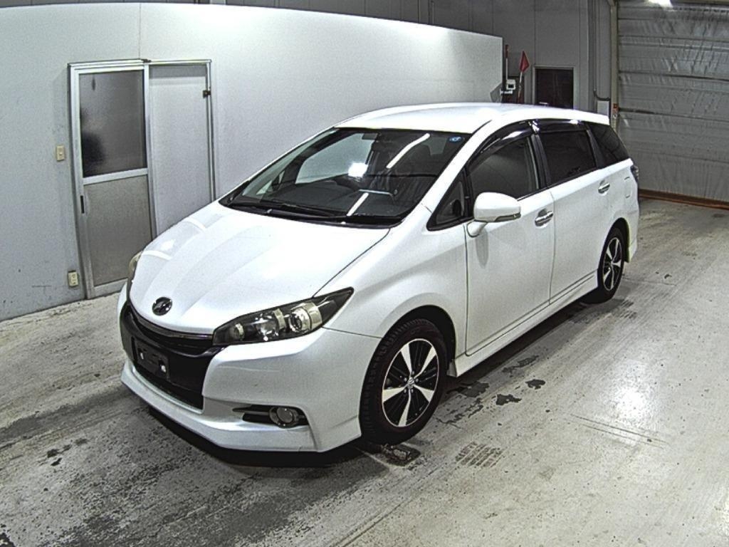TOYOTA WISH