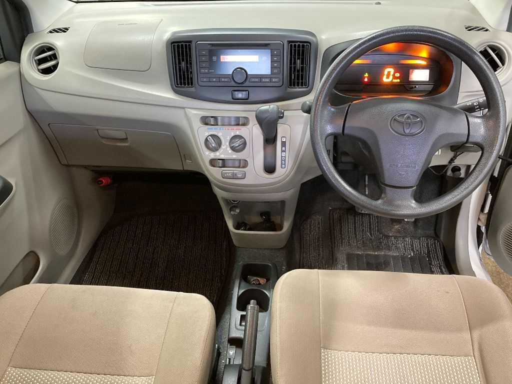 TOYOTA PIXIS EPOCH