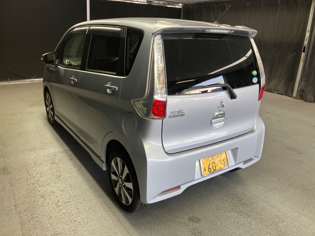 MITSUBISHI EK CUSTOM