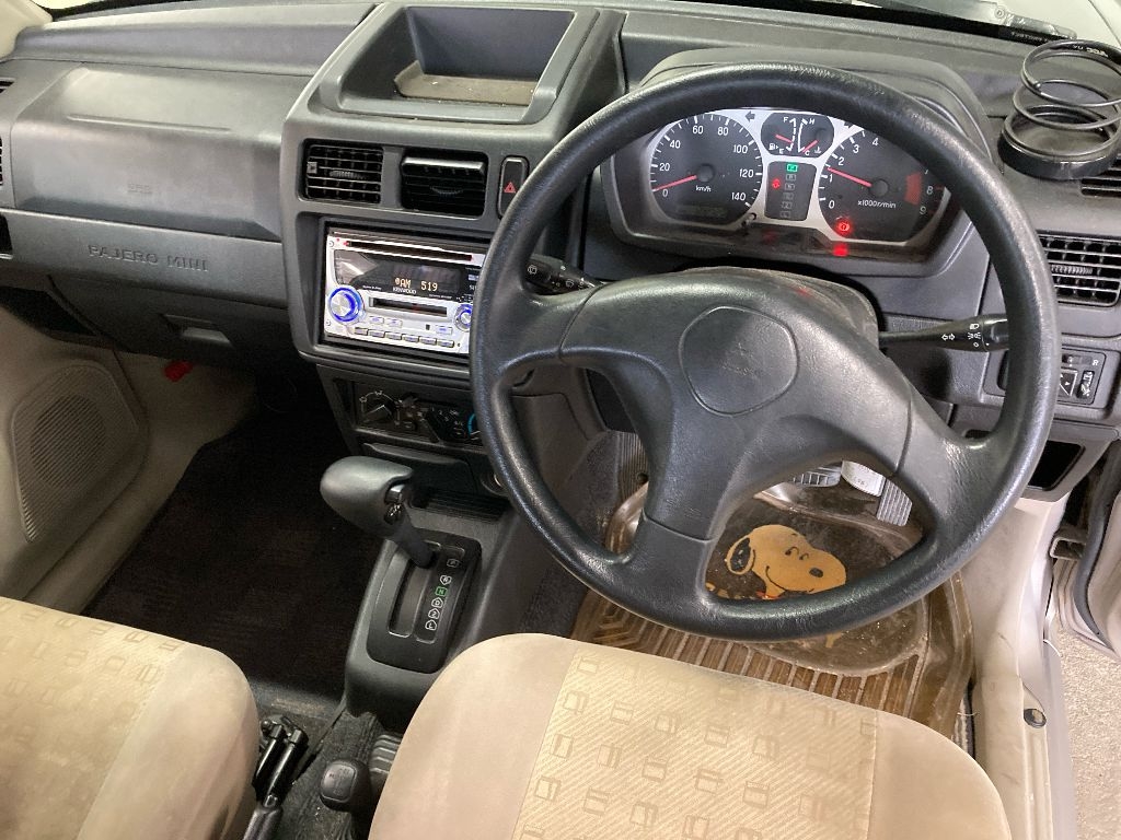 MITSUBISHI PAJERO MINI