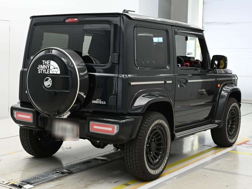SUZUKI JIMNY SIERRA