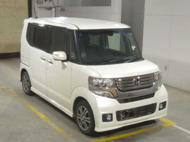 HONDA N-BOX