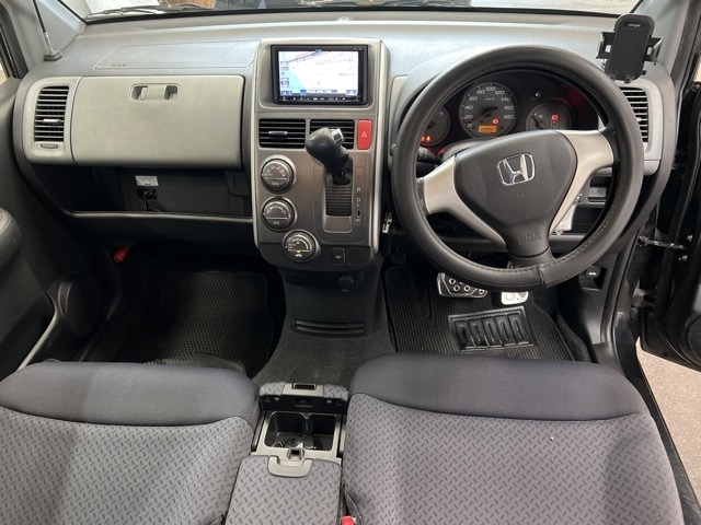 HONDA MOBILIO SPIKE