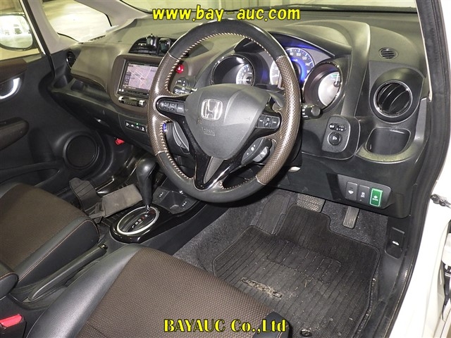HONDA FIT SHUTTLE