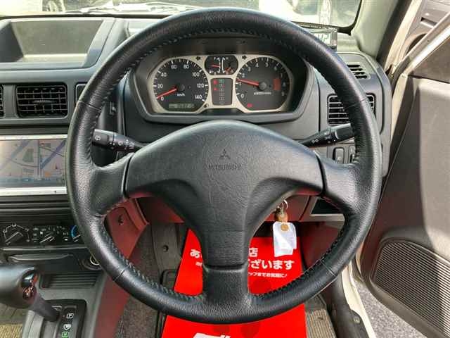 MITSUBISHI PAJERO MINI