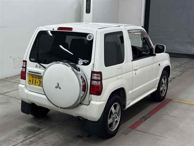 MITSUBISHI PAJERO MINI