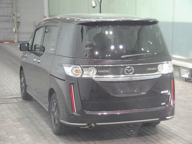 MAZDA BIANTE