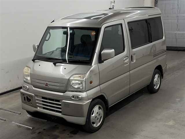 MITSUBISHI TOWN BOX
