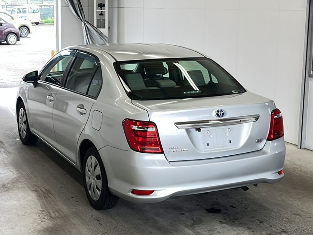 TOYOTA COROLLA AXIO