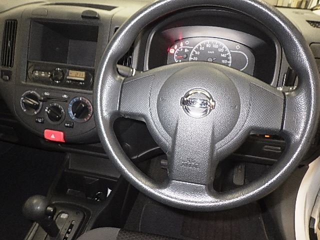 NISSAN AD