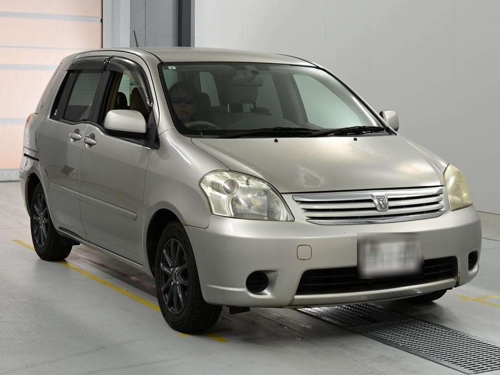TOYOTA RAUM