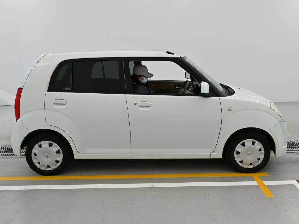 NISSAN PINO