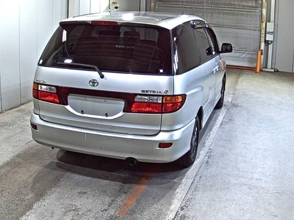 TOYOTA ESTIMA