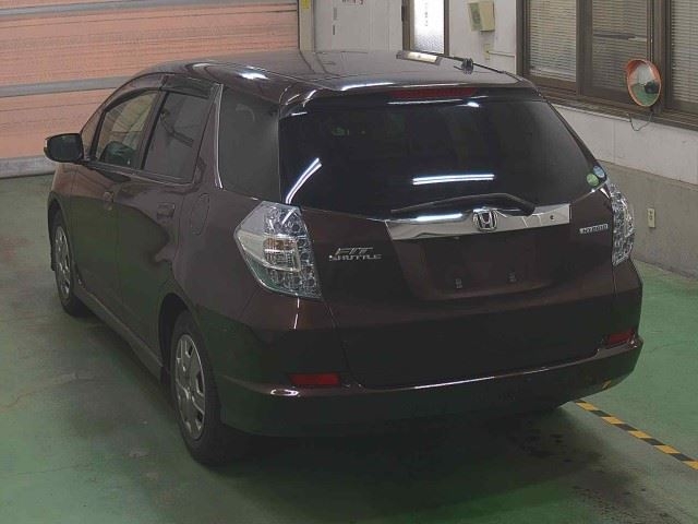 HONDA FIT SHUTTLE