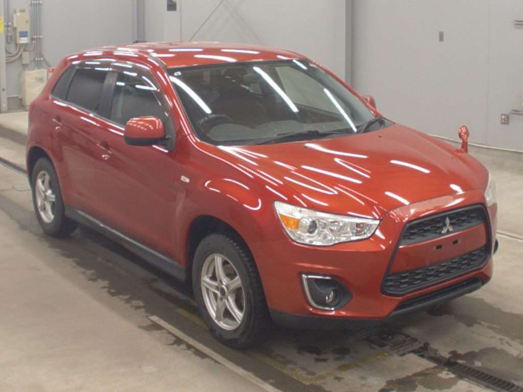 MITSUBISHI RVR