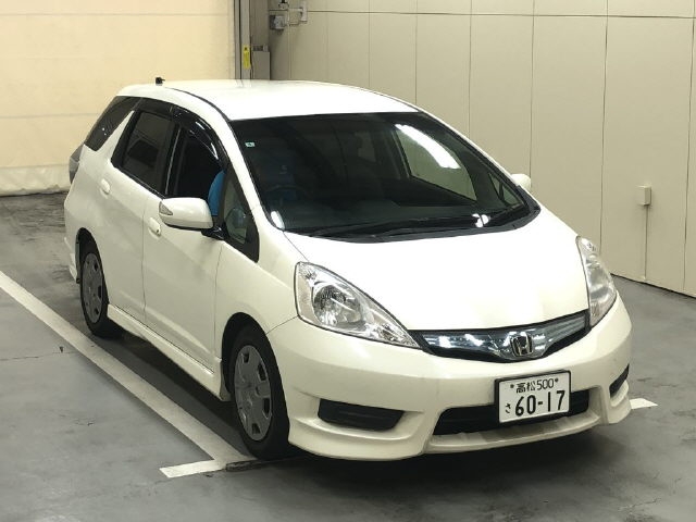 HONDA FIT SHUTTLE
