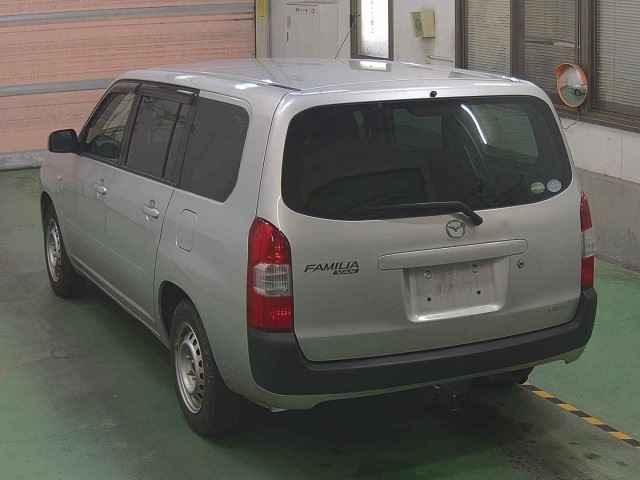 MAZDA FAMILIA