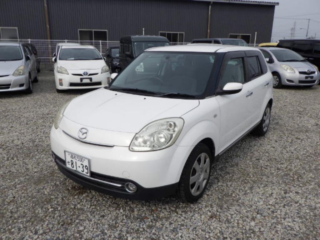 MAZDA VERISA