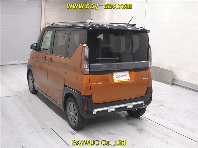 MITSUBISHI DELICA MINI