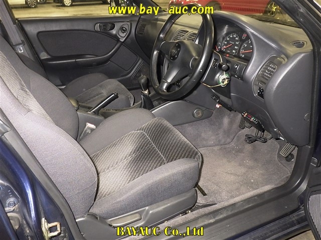 SUBARU LEGACY