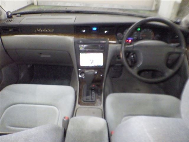 NISSAN LAUREL