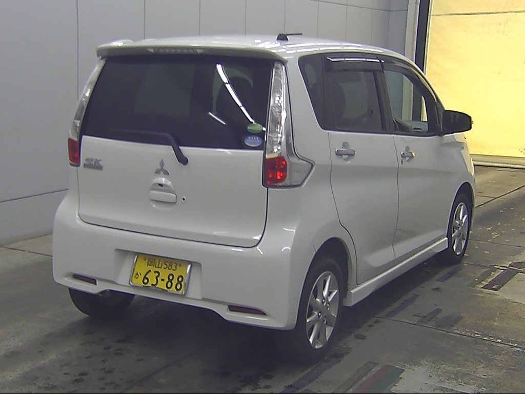MITSUBISHI EK CUSTOM