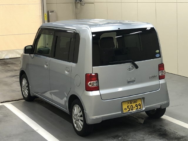 DAIHATSU MOVE CONTE
