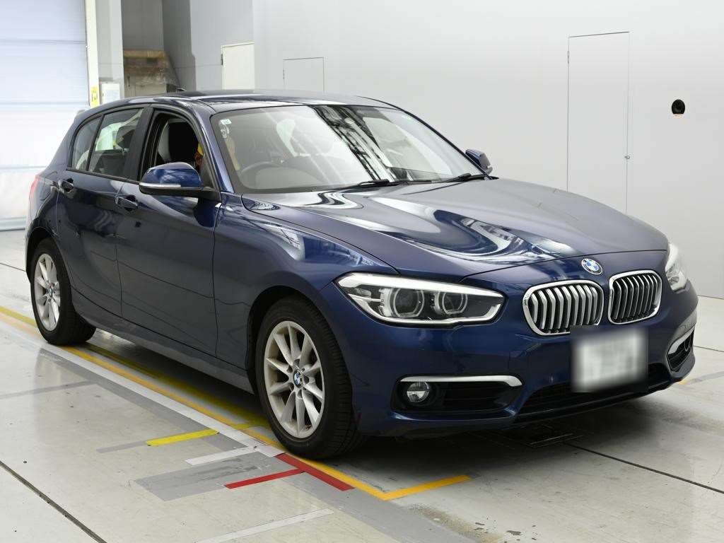 BMW 1-SERIES