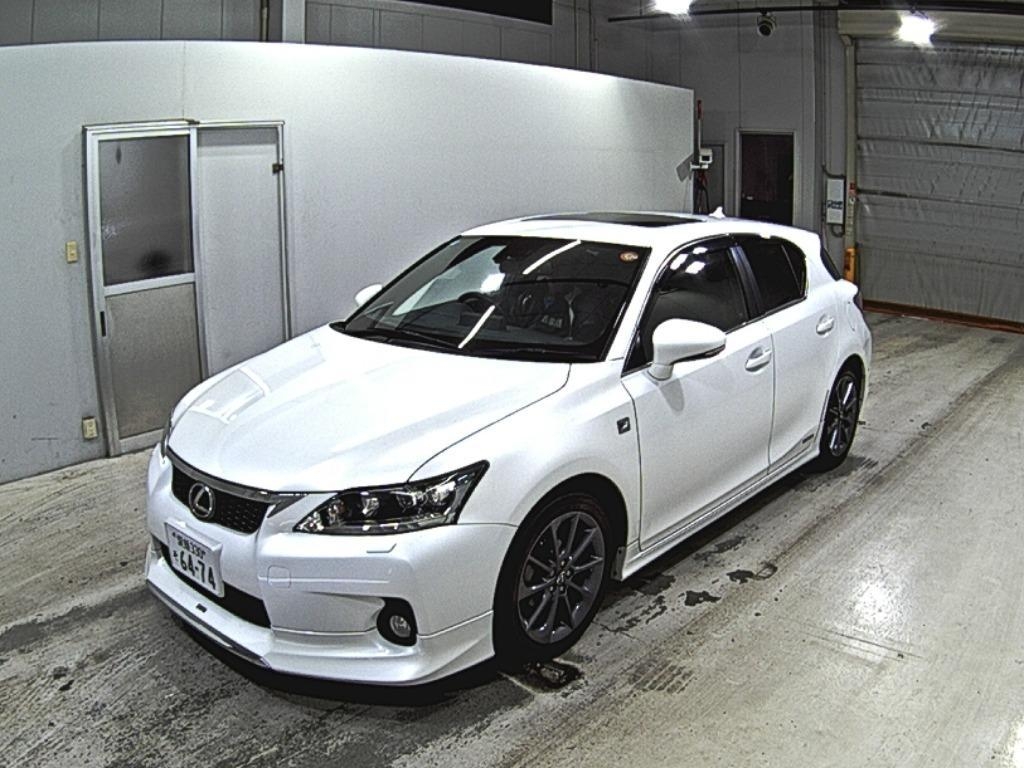 LEXUS CT200H