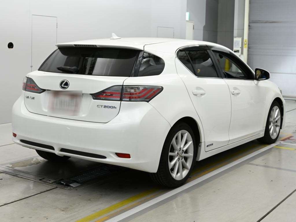 LEXUS CT200H