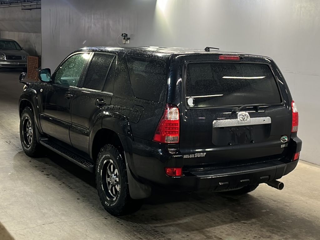 TOYOTA HILUX SURF