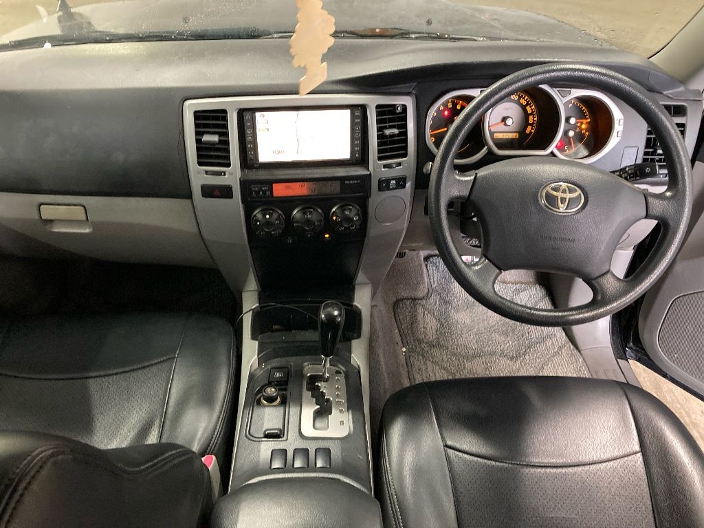 TOYOTA HILUX SURF