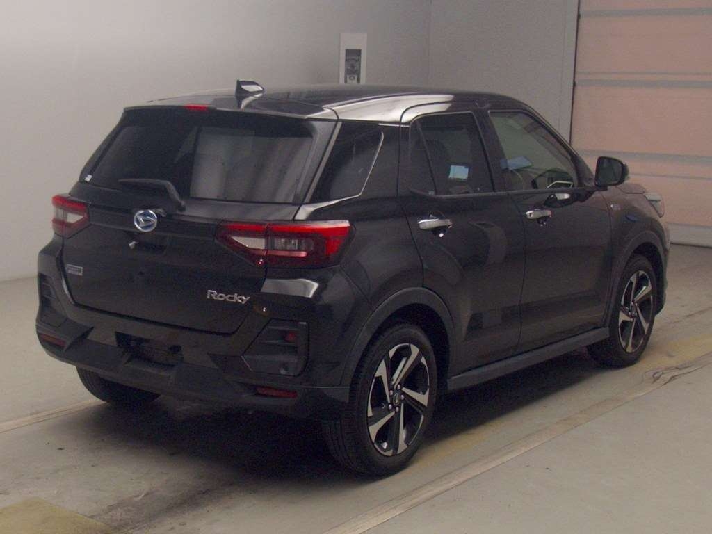 DAIHATSU ROCKY