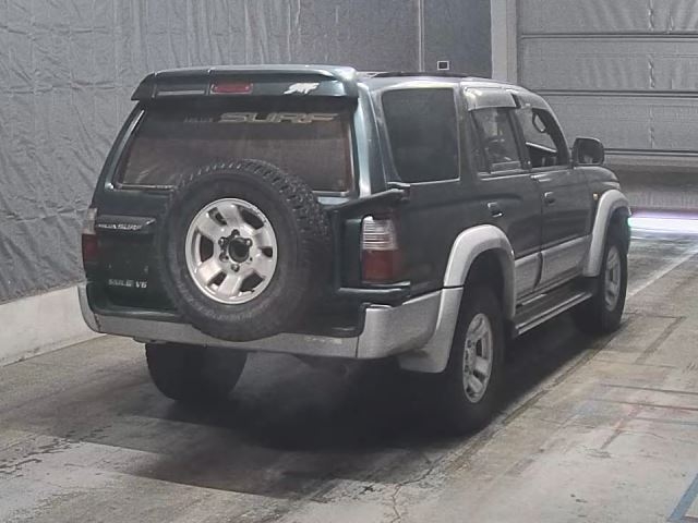 TOYOTA HILUX SURF