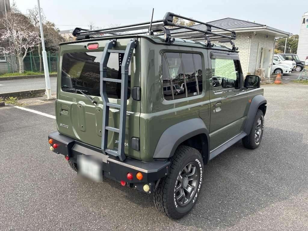 SUZUKI JIMNY SIERRA