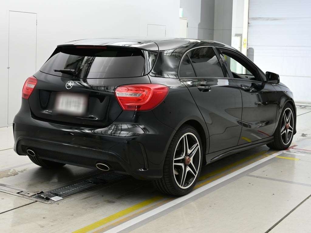MERCEDES-BENZ A-CLASS
