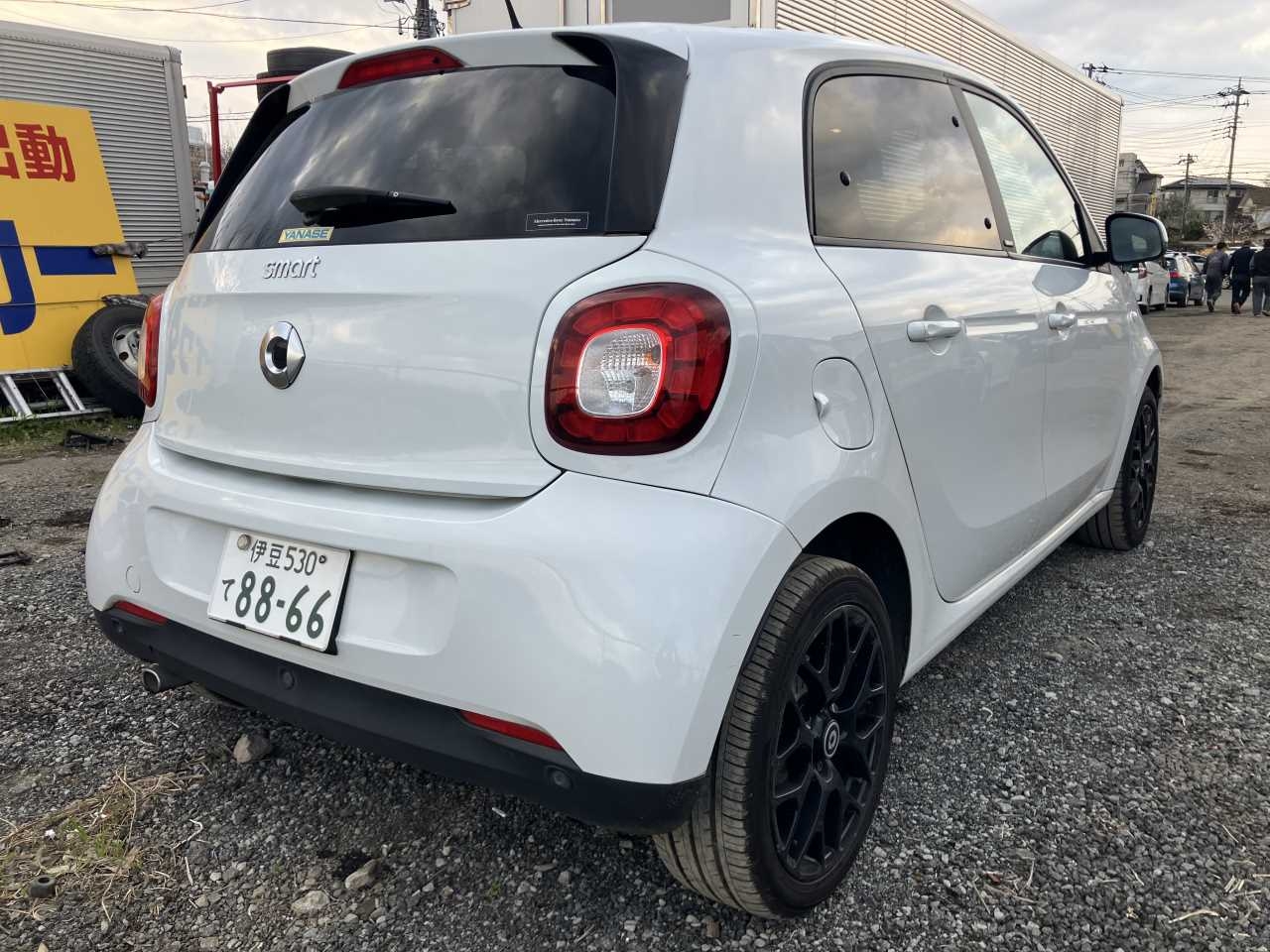 SMART FORFOUR