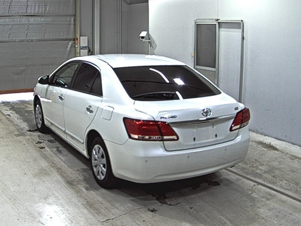 TOYOTA PREMIO