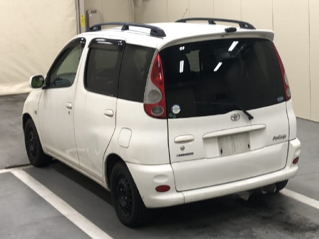 TOYOTA FUNCARGO
