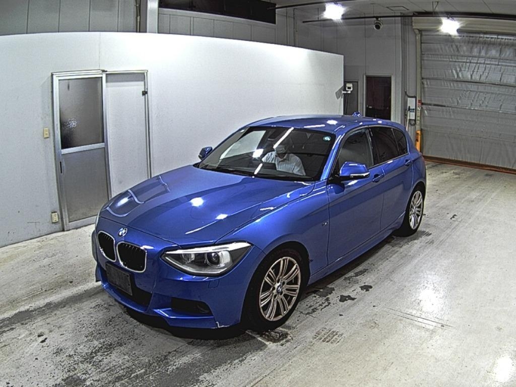 BMW 1-SERIES