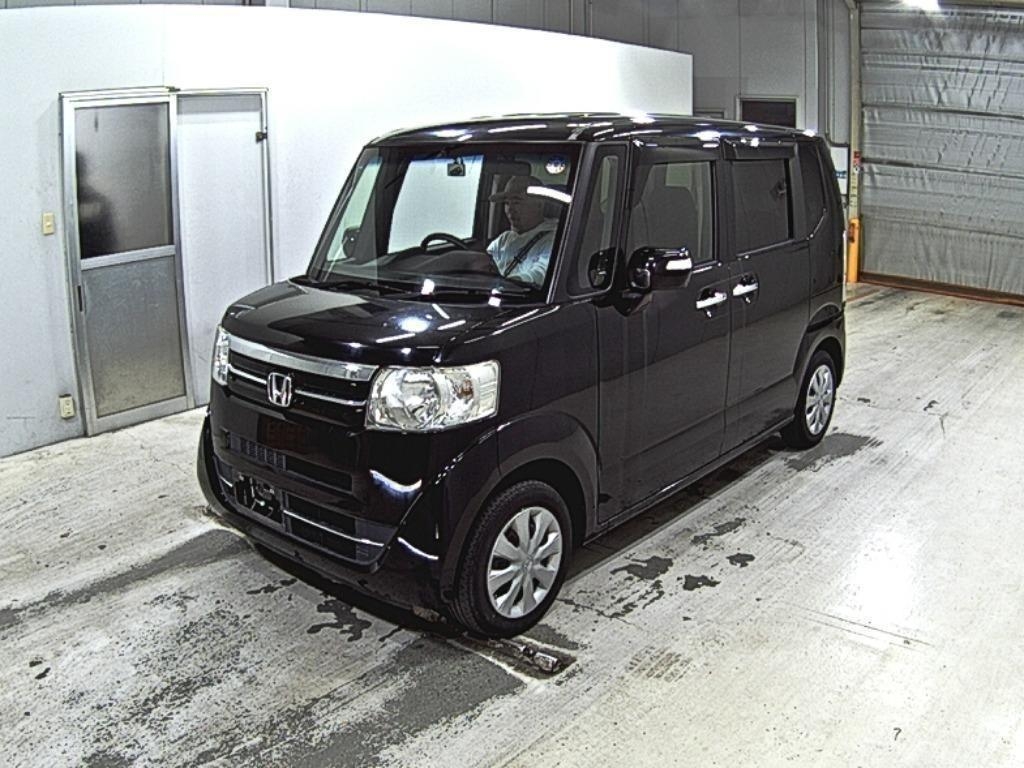 HONDA N-BOX