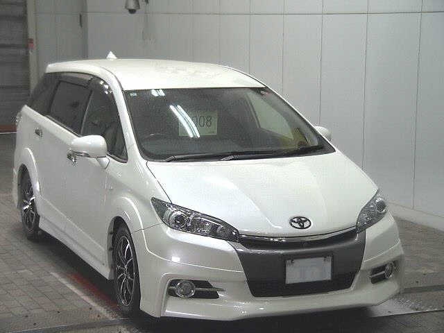 TOYOTA WISH