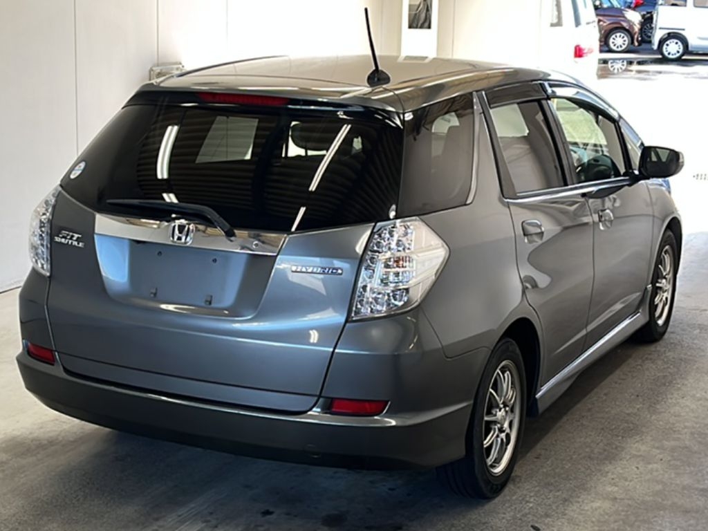 HONDA FIT SHUTTLE