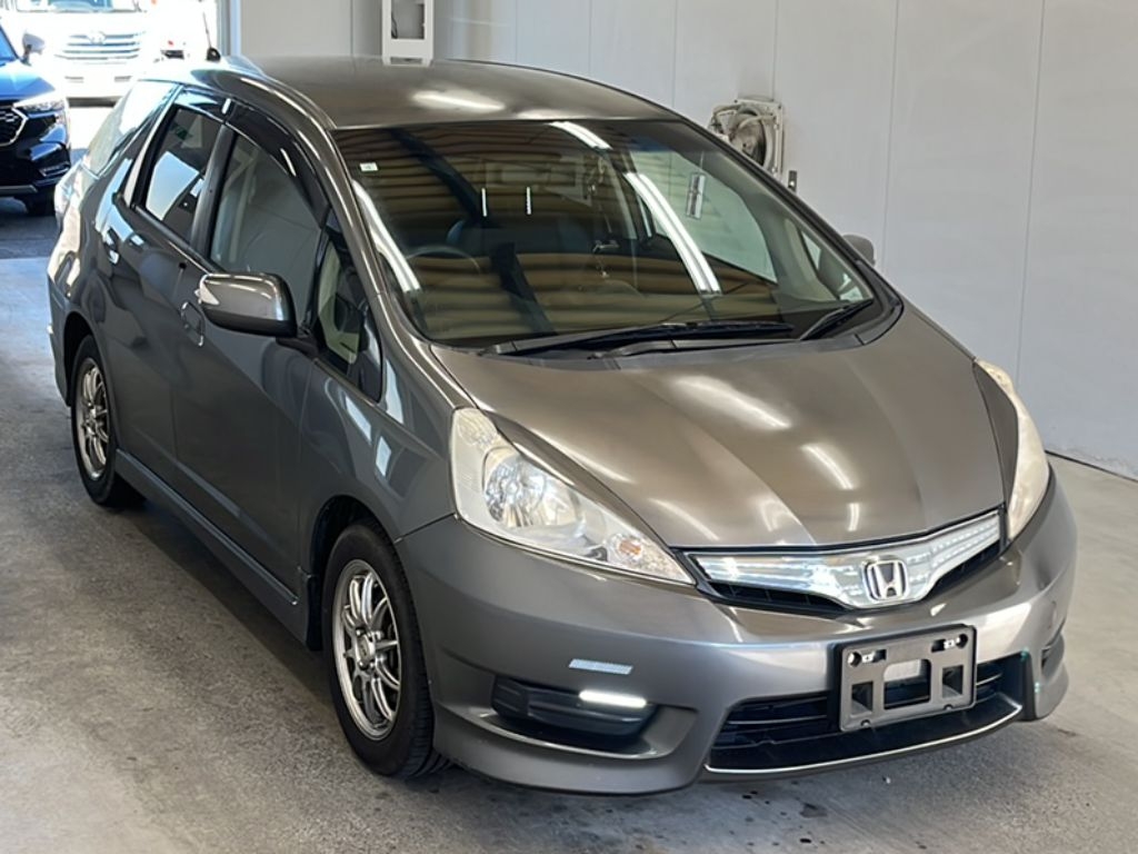 HONDA FIT SHUTTLE